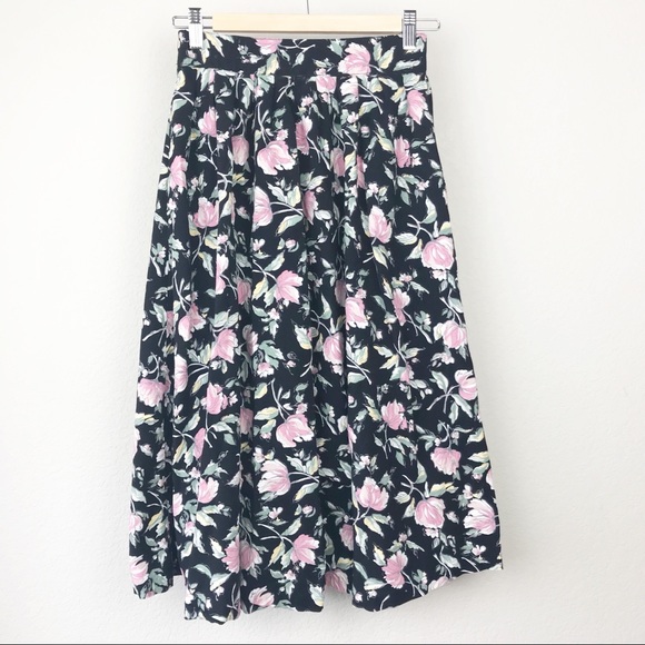 Vintage Dresses & Skirts - VTG 90s 100% rayon black floral midi skirt USA